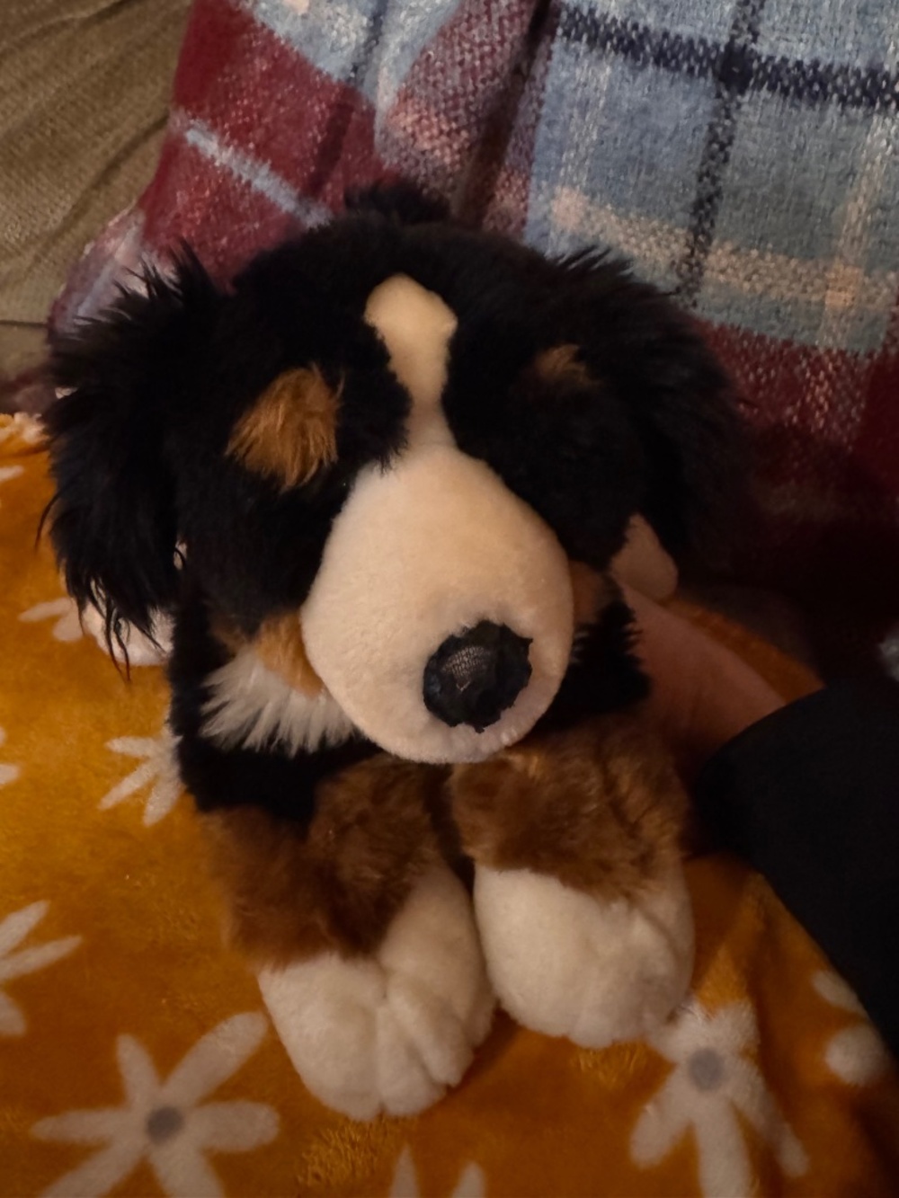 Vintage GANZ Bernese Mountain Dog stuffed animal Some wear to noise otherwise cu